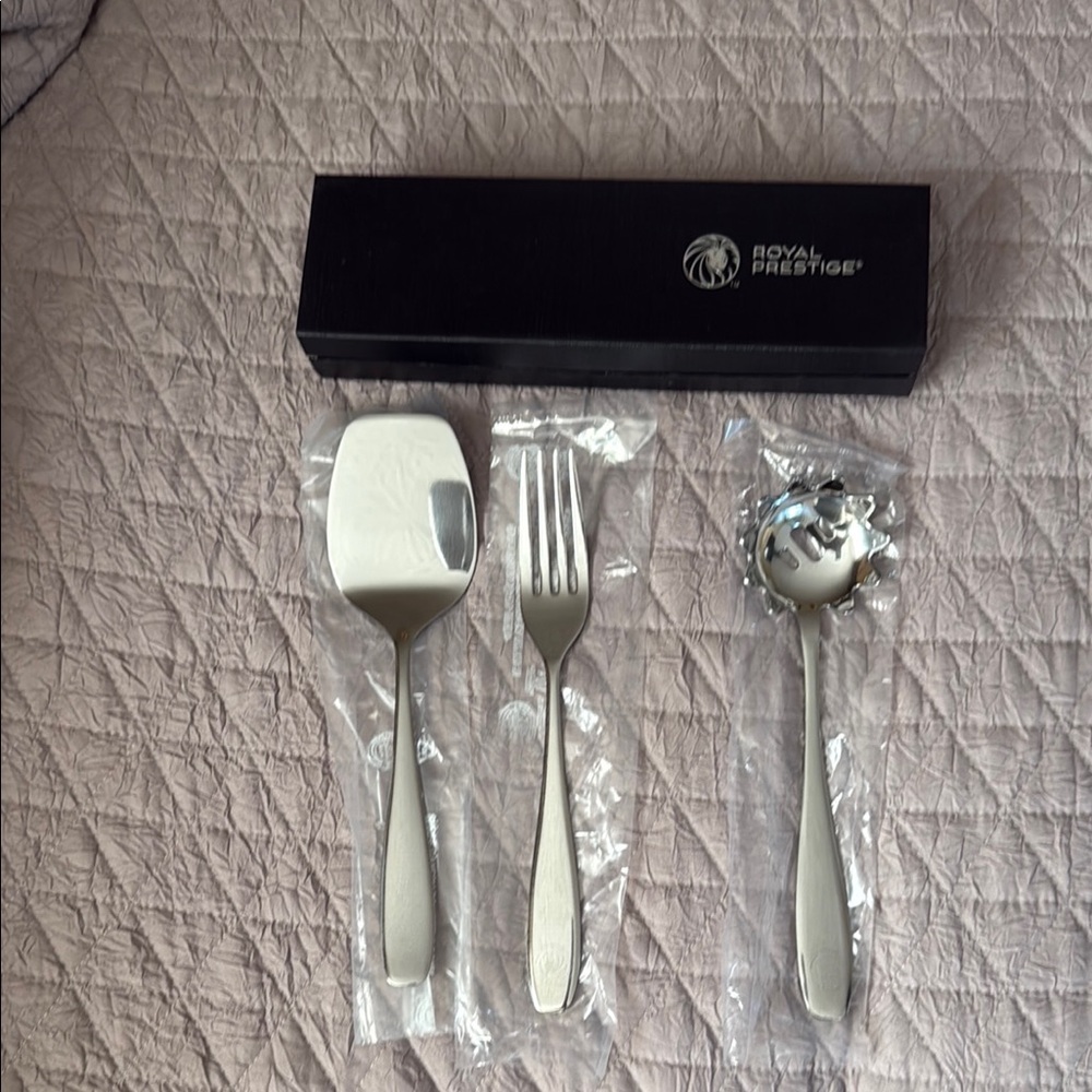 Silver Cutlery Set